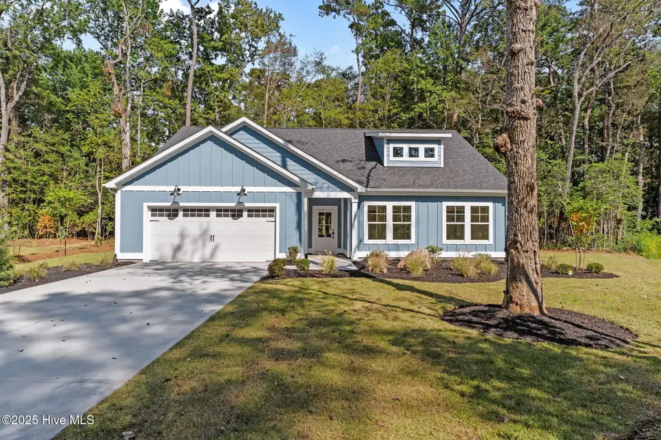 102 Northeast Drive NW, Calabash, NC 28467 – photo 1 of 30: 102 - Photo 1