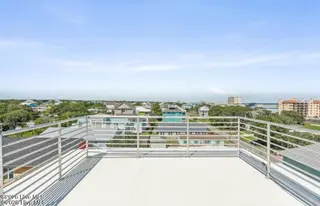 302 Alabama Avenue Unit 2, Carolina Beach, NC 28428 – photo 22: ME1184e4fd09989acd80d050f540347f2e