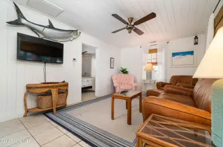 503 W Bogue Boulevard, Atlantic Beach, NC 28512 – photo 8: Great Room View