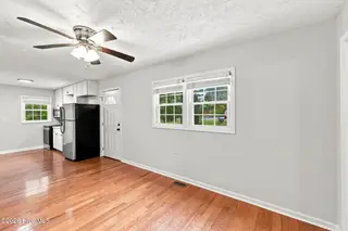 700 Harris Street, Aberdeen, NC 28315 – photo 16: 21-web-or-mls-IMG_4682 - edited
