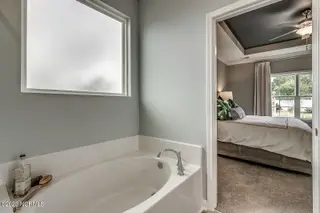 468 Goldenrod Terrace Lot 60, Calabash, NC 28467 – photo 22: 21-Primary-Bath---Dorchester