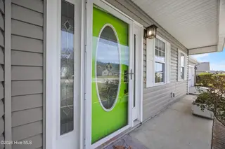 128 Airleigh Place, Richlands, NC 28574 – photo 7: 11_front entryway