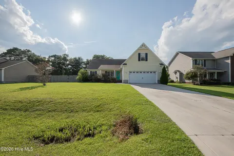 131 Louie Ln, Jacksonville