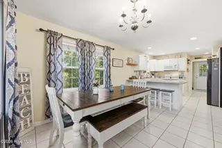 805 Driftwood Drive, Hampstead, NC 28443 — 3-bedroom home in Driftwood at Tropical, Hampstead, NC, photo 11 of 56: 30-web-or-mls-_RAD5926