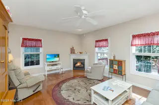 151 Longleaf Drive, West End, NC 27376 – photo 7: living room1