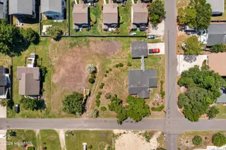 417 Spartanburg Avenue, Carolina Beach, NC 28428 – photo 2