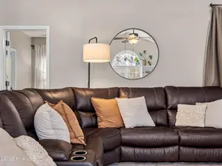 200 Fairmont Lane, Jacksonville, NC 28540 — 3-bedroom home in Williamsburg Plantation, Jacksonville, NC, photo 23 of 64
