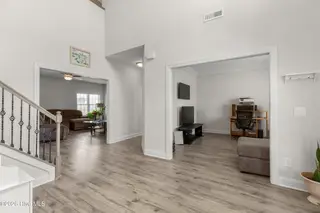204 W Broughton Lane, Rocky Point, NC 28457 – photo 7: BroughtonW204-2foyShaneL33A4620-CR2