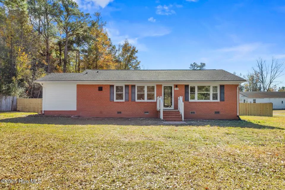 2383 Burgaw Highway, Jacksonville, NC 28540 – photo 1 of 26: burgaw-2