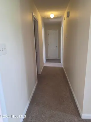 204 Melonie Drive, Elizabeth City, NC 27909 – photo 21: Hallway