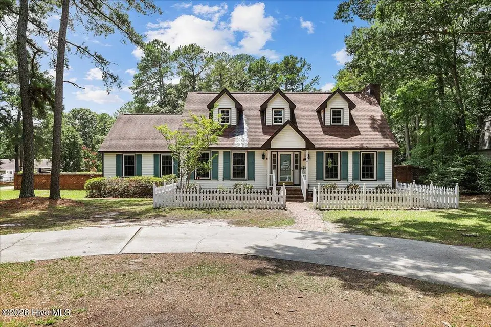 2570 Old Plantation Drive, Kinston, NC 28504 – photo 1 of 60: 01-2570 Old Plantation Dr-1