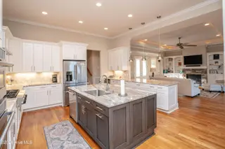 588 Westchester Place SW, Ocean Isle Beach, NC 28469 – photo 19: 588 Westchester Pl SW Ocean-print-040-05