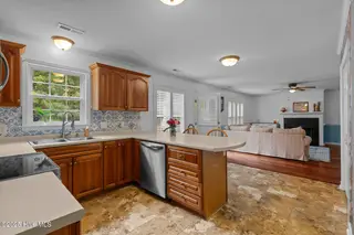2228 Colony Plaza, Jacksonville, NC 28546 – photo 11: colony-12
