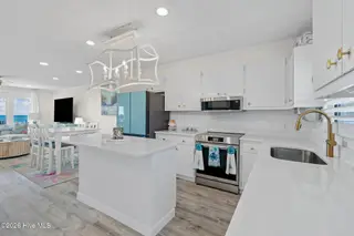 7803 Ocean Drive East, Emerald Isle, NC 28594 – photo 14: 7803_E_Ocean_Drive_#E_006_Kitchen