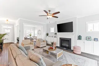 524 Beaumont Oaks Drive, Wilmington, NC 28411 – photo 8: 006_524_beaumont_oaks-06_448