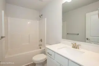 745 Greenwich Place, Richlands, NC 28574 – photo 23: Bathroom 02