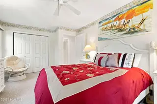 101 Wyndward Court, Emerald Isle, NC 28594 – photo 10: 101 Wyndward Court