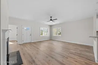 4914 Morton Road, New Bern, NC 28562 – photo 11: 22-web-or-mls-DSC_0831