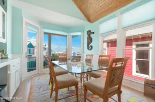 112 Sandpiper Court, Atlantic Beach, NC 28512 – photo 19: dining area