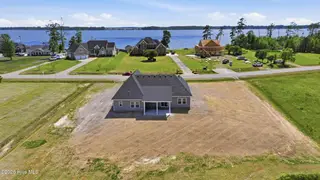 492 Pointe Vista Drive, Elizabeth City, NC 27909 – photo 7: 037_DJI_20260423151620_0114_D