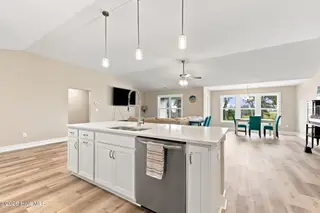 1504 Mainsail Road, Morehead City, NC 28557 – photo 12: Kitchen Island