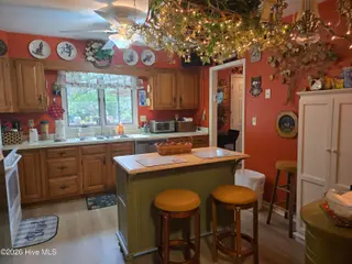 642 Redwood Drive, Southern Pines, NC 28387 — 2-bedroom townhome in Knlwd Vlg, Southern Pines, NC, photo 15 of 41