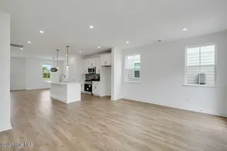 5305 Moonshell Loop, Wilmington, NC 28412 – photo 8: 5305 Moonshell Loop
