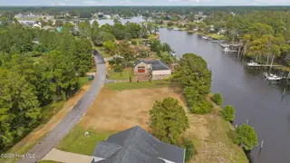 5710 339 Gondolier Drive, New Bern, NC 28560 – photo 4: 7-web-or-mls-DJI_20250929144031_0049_D