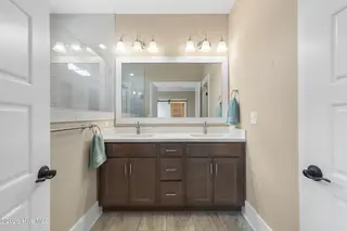 725 Wharton Avenue, Wilmington, NC 28412 – photo 19: Primary Bathroom