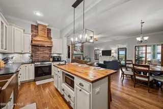 352 V O A Site C Road, Greenville, NC 27834 – photo 12: 22-web-or-mls-BLS_0024