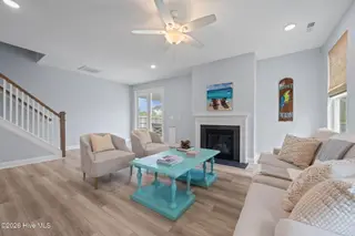 912 Terraces Lane, Hampstead, NC 28443 – photo 15: 34-web-or-mls-_RAD5951