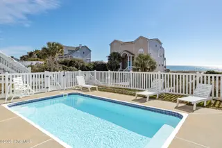 9711 Dolphin Ridge Road, Emerald Isle, NC 28594 – photo 17: 24-web-or-mls-_S3A8162 (5)