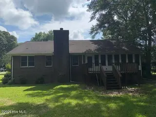 104 Knollwood Court, New Bern, NC 28562 – photo 16: A Rear View