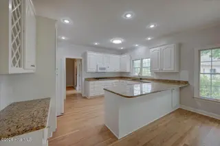 606 Taberna Circle, New Bern, NC 28562 – photo 13: 30-606_Taberna_Cir-30