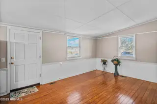 641 Shoreline Drive W, Sunset Beach, NC 28468 – photo 10: Great Room