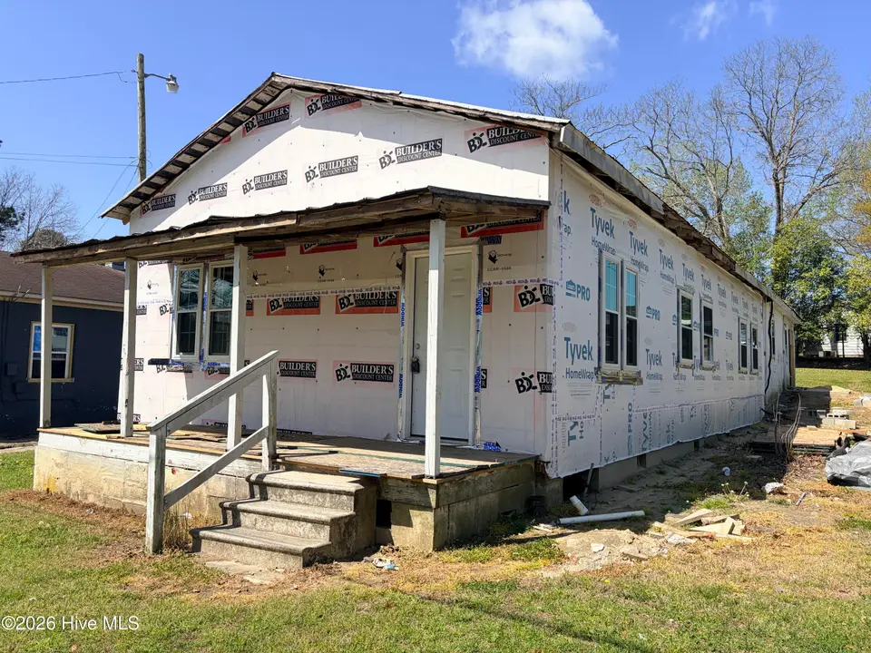 206 S 4th Street, Pinetops, NC 27864 – photo 1 of 15: 206S4th