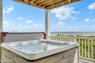 100 Oleander Court, Surf City, NC 28445 — 8-bedroom home in Bland Shores, Surf City, NC, photo 8 of 72