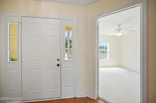 612 Settlers Lane, Kure Beach, NC 28449 – photo 5: 5_612_settlers_ln_005