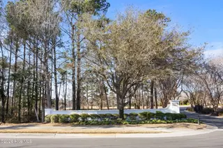2001 1R Montrose Lane, Wilmington, NC 28405 — lot in Landfall, Wilmington, NC, photo 2 of 15: montrose 10