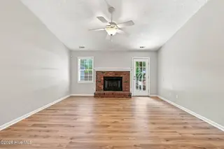 3429 Preakness Place, New Bern, NC 28562 – photo 9: 20-web-or-mls-DSC_3569_edit