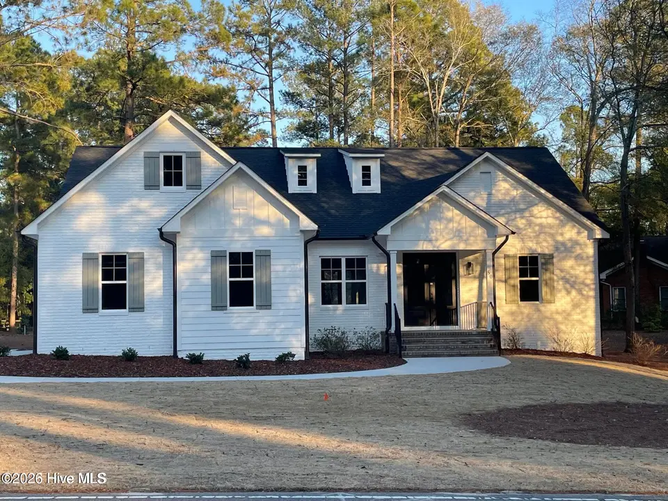 50 St Andrews Drive, Pinehurst, NC 28374 – photo 1 of 23: 50 front 2