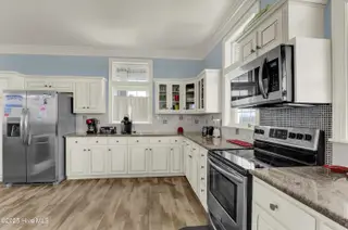 4 Sailview Drive, North Topsail Beach, NC 28460 – photo 6: 6G8A5334