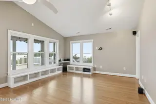 1510 Avery Street, Morehead City, NC 28557 – photo 18: living room