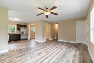 152 Jupiter Trail, Jacksonville, NC 28546 – photo 10: 10-web-or-mls-GI - 152 Jupiter Trail - L