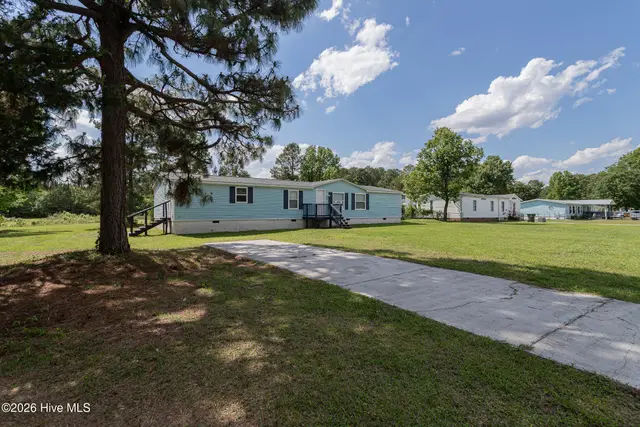 122 Woodbrook Drive, Midway Park, NC 28544