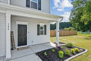 104 Saxony Drive, Goldsboro, NC 27530 – photo 5: 05-104 Saxony Dr-5