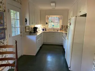 304 Mount Vernon Drive NW, Wilson, NC 27893 – photo 10: IMG_4753
