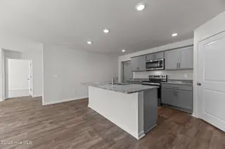 2021 Montalvan Drive, Greenville, NC 27834 – photo 17: 28-web-or-mls-DSC_1491