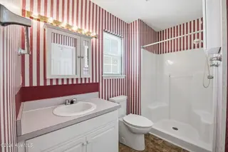 4001 Gaston Court, New Bern, NC 28562 – photo 21: 19-web-or-mls-DSC_3782