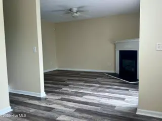 2508 Bluff View Court B, Greenville, NC 27834 – photo 8: 02692E6B-3BBA-4D94-9536-AA56474FF5BF_1_2
